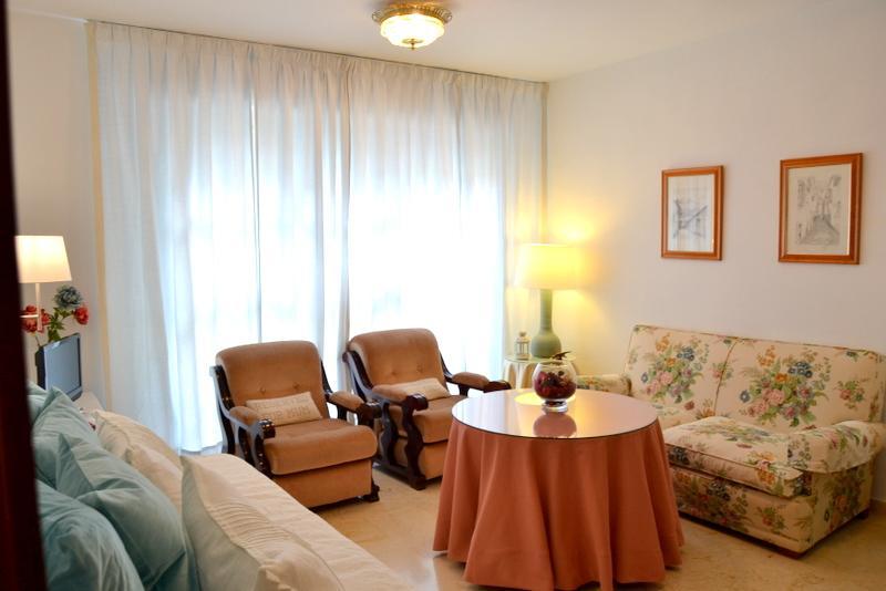 Apartamento Carlos Canal Sevilla Buitenkant foto