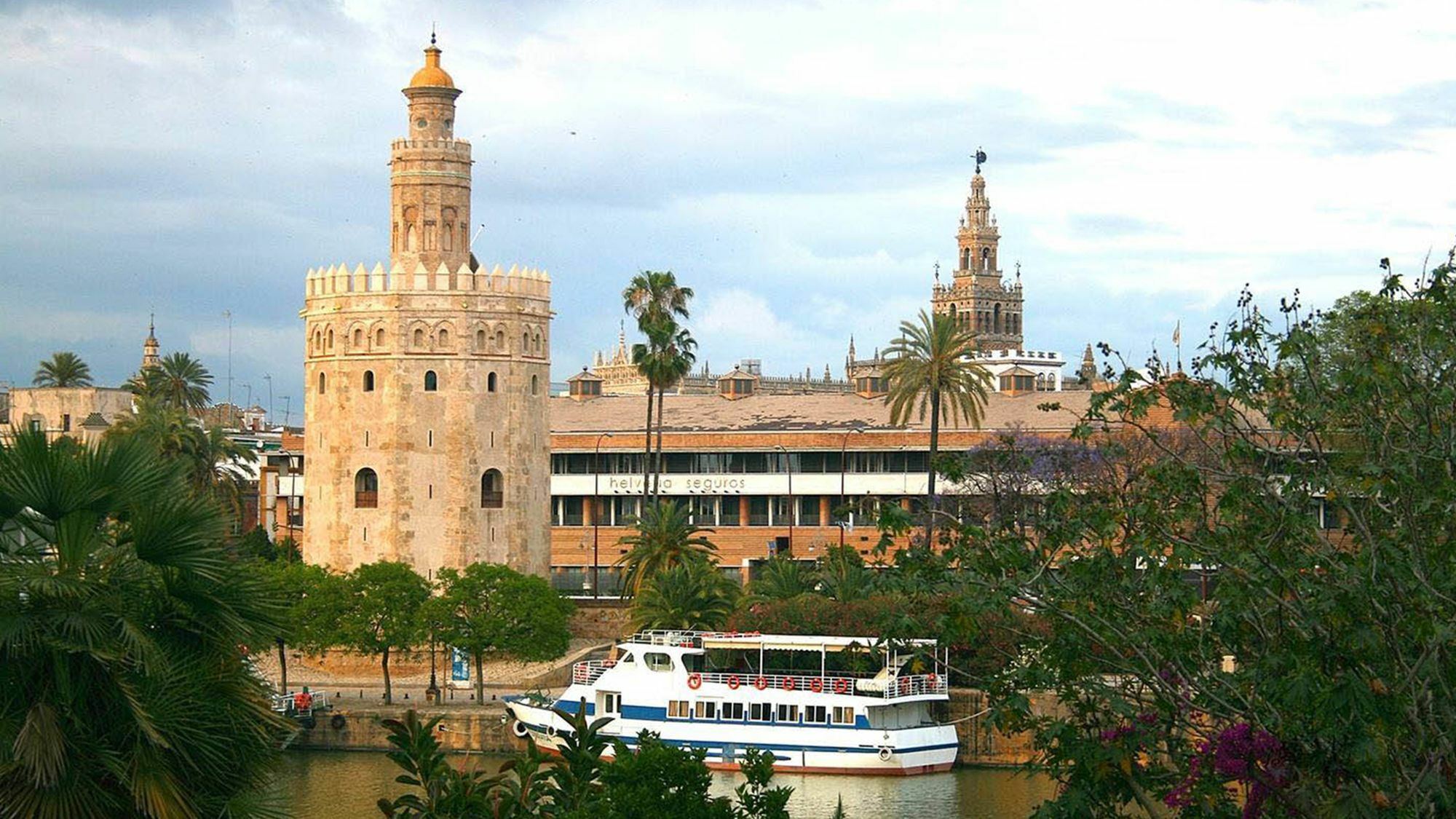 Apartamento Carlos Canal Sevilla Buitenkant foto